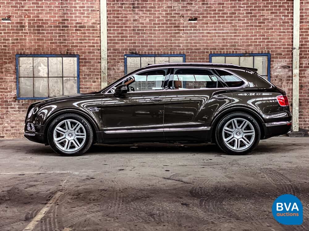 Bentley Bentayga 6.0 W12 608pk 2018 -Original NL-, RK-639-X.