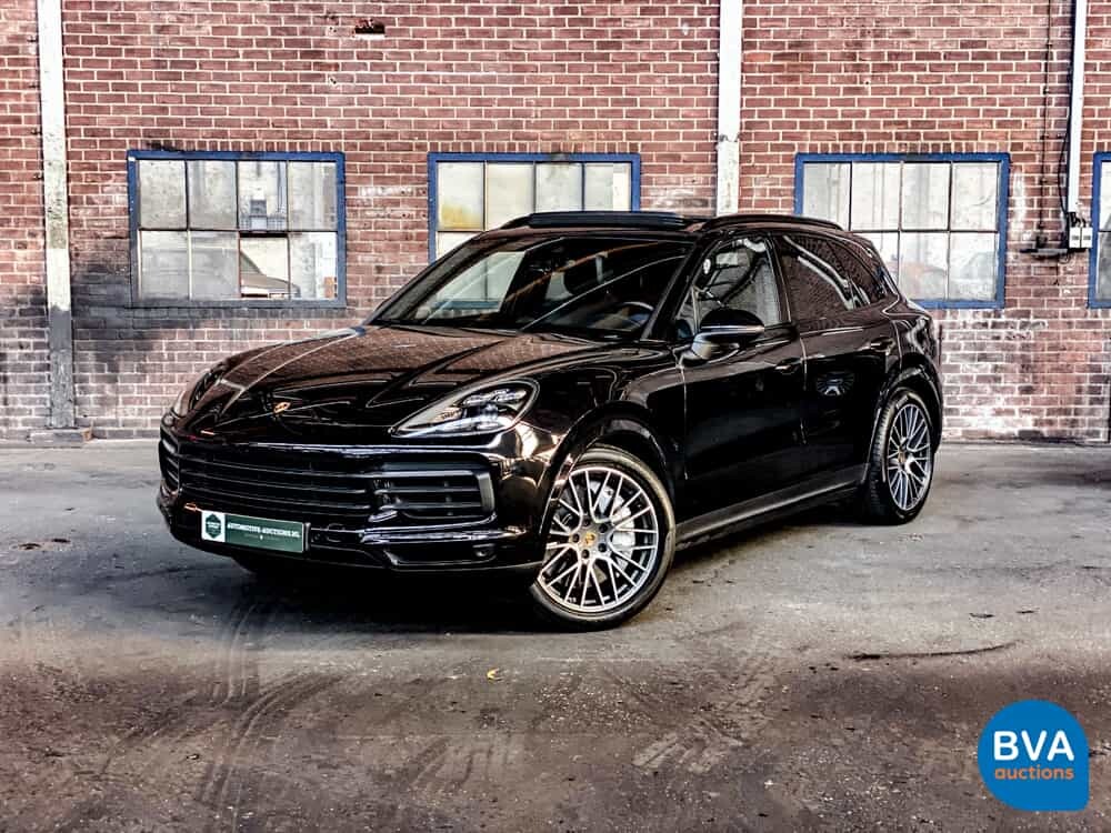 Porsche Cayenne S SportChrono 2.9 V6 441 PS 2018 Org.-Nr. NL-NW-MODELL, RT-808-G.