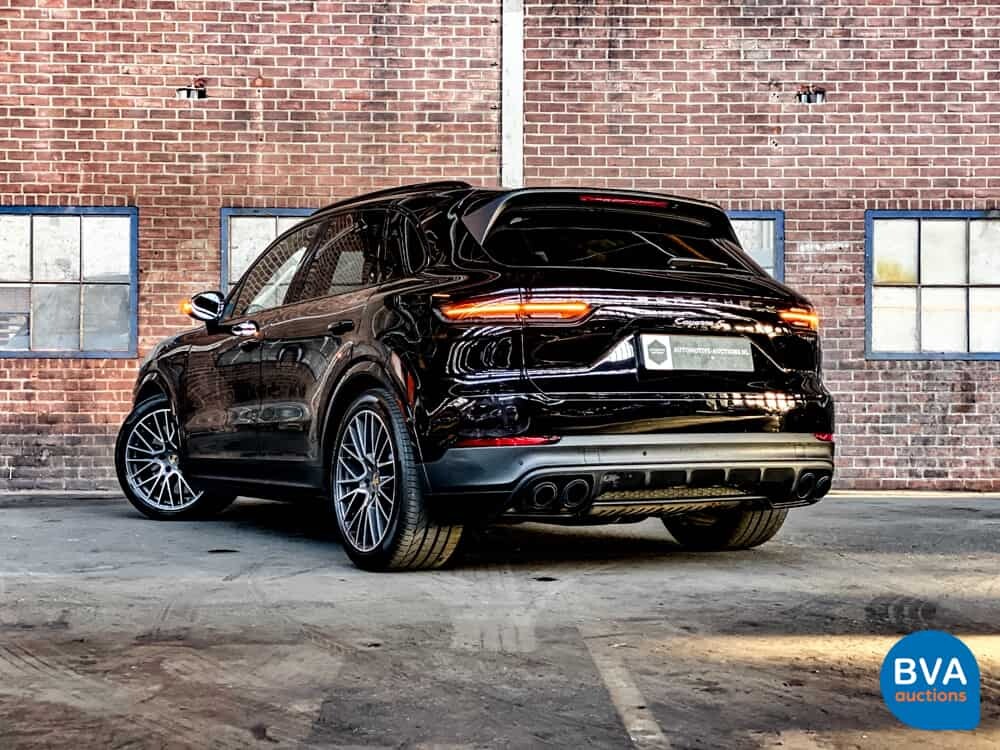 Porsche Cayenne S SportChrono 2.9 V6 441 PS 2018 Org.-Nr. NL-NW-MODELL, RT-808-G.