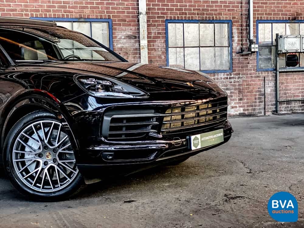 Porsche Cayenne S SportChrono 2.9 V6 441 PS 2018 Org.-Nr. NL-NW-MODELL, RT-808-G.