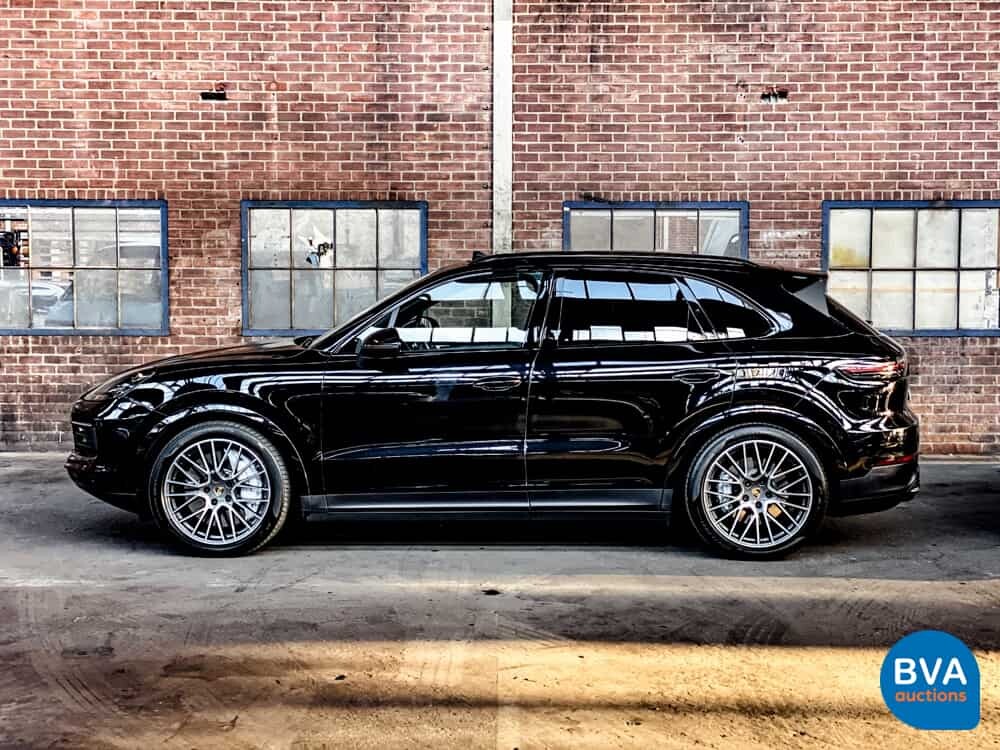 Porsche Cayenne S SportChrono 2.9 V6 441 PS 2018 Org.-Nr. NL-NW-MODELL, RT-808-G.