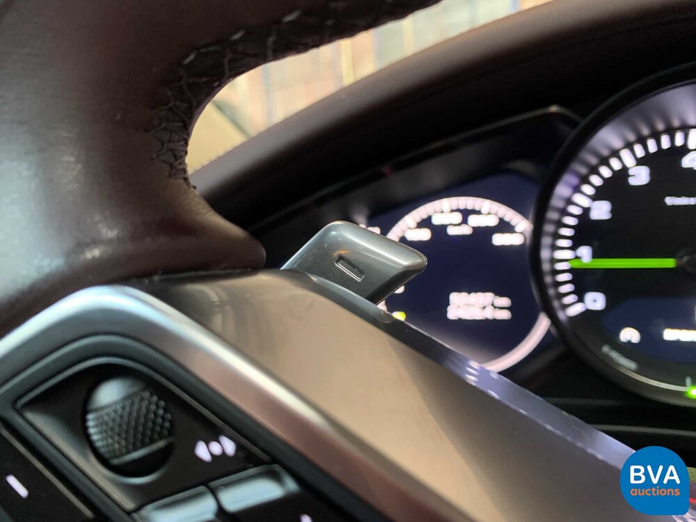 Porsche Panamera 4 E-Hybrid Executive (LWB) Sportchrono 462pk 2.9 V6 2017 -Org NL-, PG-784-J.