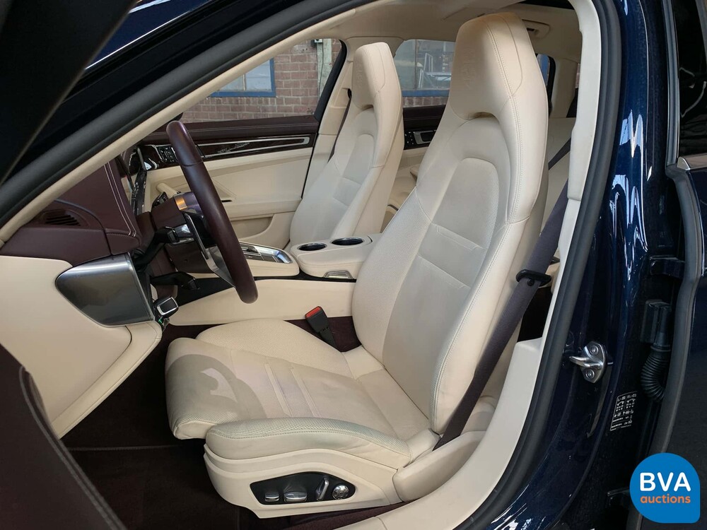 Porsche Panamera 4 E-Hybrid Executive (LWB) Sportchrono 462pk 2.9 V6 2017 -Org NL-, PG-784-J.