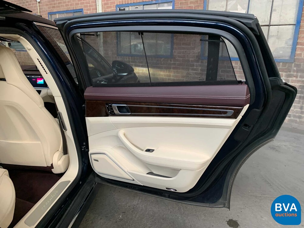 Porsche Panamera 4 E-Hybrid Executive (LWB) Sportchrono 462pk 2.9 V6 2017 -Org NL-, PG-784-J.