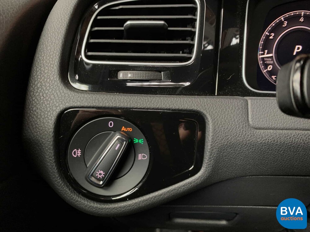 Volkswagen Golf GTI2.0 TSI Performance 245 PS 2020 FACELIFT, K-876-HF.