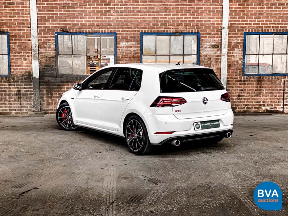 Volkswagen Golf GTI2.0 TSI Performance 245 PS 2020 FACELIFT, K-876-HF.