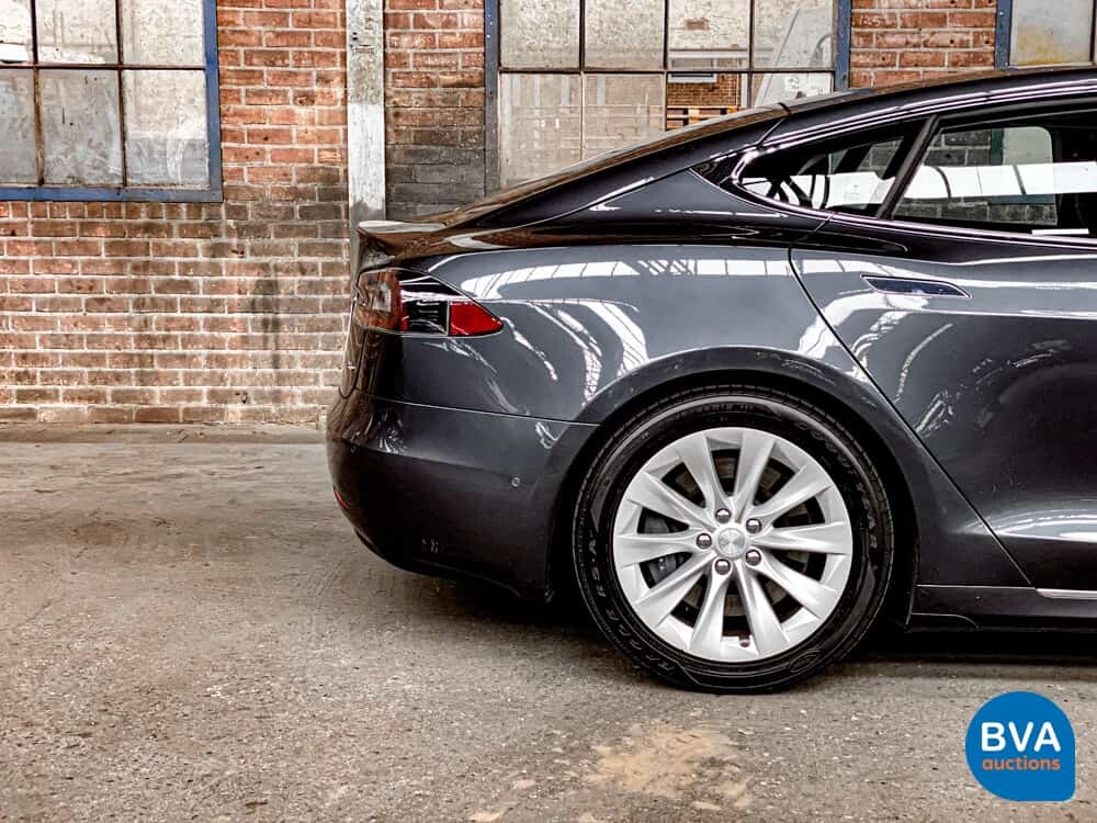 Tesla Model S 75D Base 333 PS 2018 -Org NL- FACELIFT, TV-716-L.