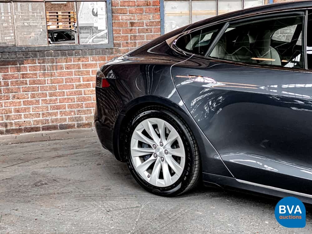 Tesla Model S 75D Base 333 PS 2018 -Org NL- FACELIFT, TV-716-L.