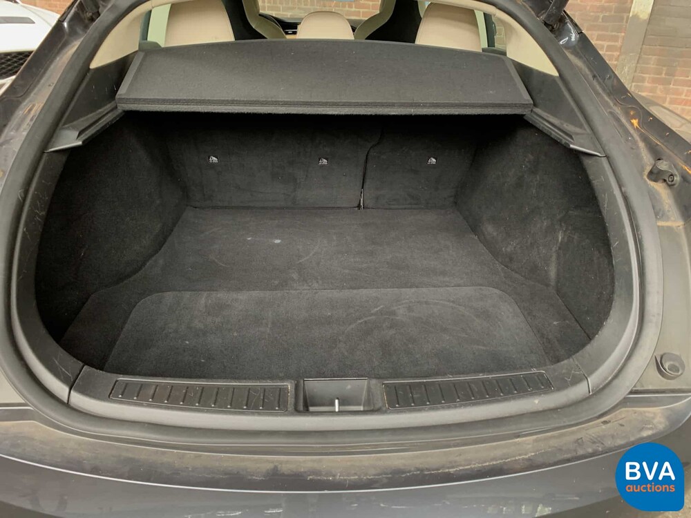 Tesla Model S 75D Base 333 PS 2018 -Org NL- FACELIFT, TV-716-L.