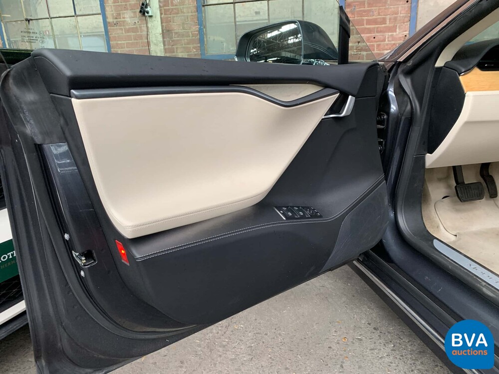 Tesla Model S 75D Base 333 PS 2018 -Org NL- FACELIFT, TV-716-L.