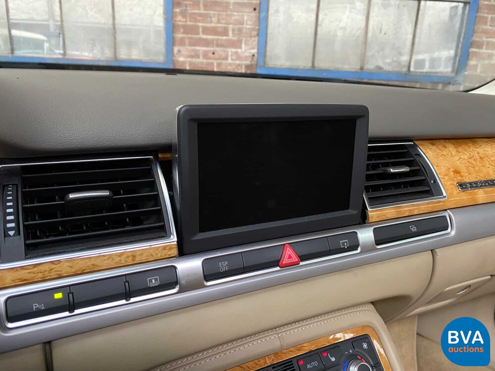 Audi A8 Lang 6.0 W12 Quattro Pro Line 450 PS 2006.