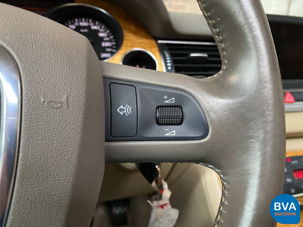 Audi A8 Lang 6.0 W12 Quattro Pro Line 450 PS 2006.
