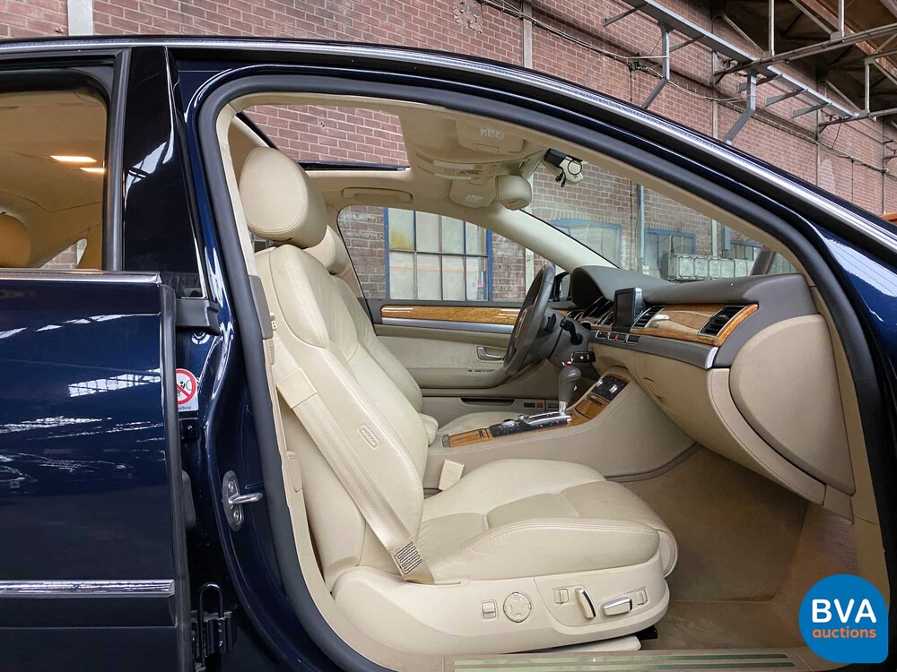 Audi A8 Lang 6.0 W12 Quattro Pro Line 450 PS 2006.