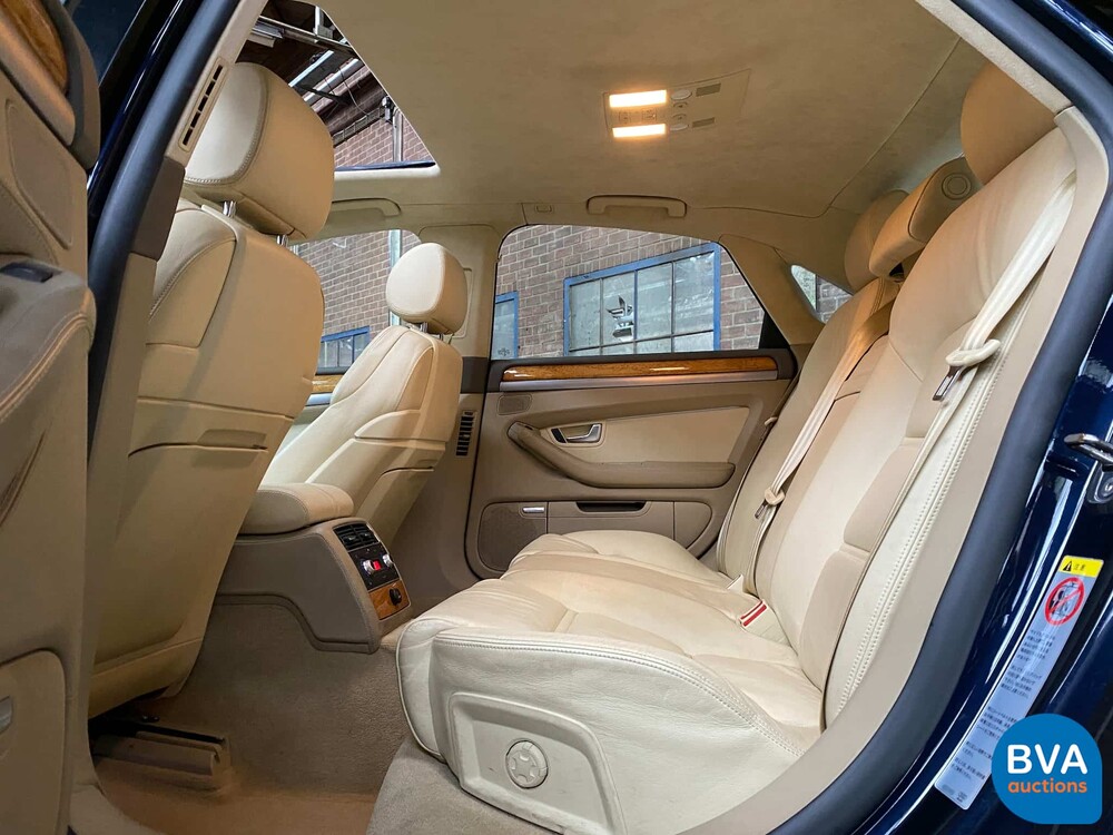 Audi A8 Lang 6.0 W12 Quattro Pro Line 450 PS 2006.
