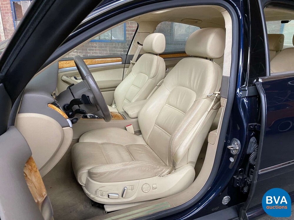 Audi A8 Lang 6.0 W12 Quattro Pro Line 450 PS 2006.