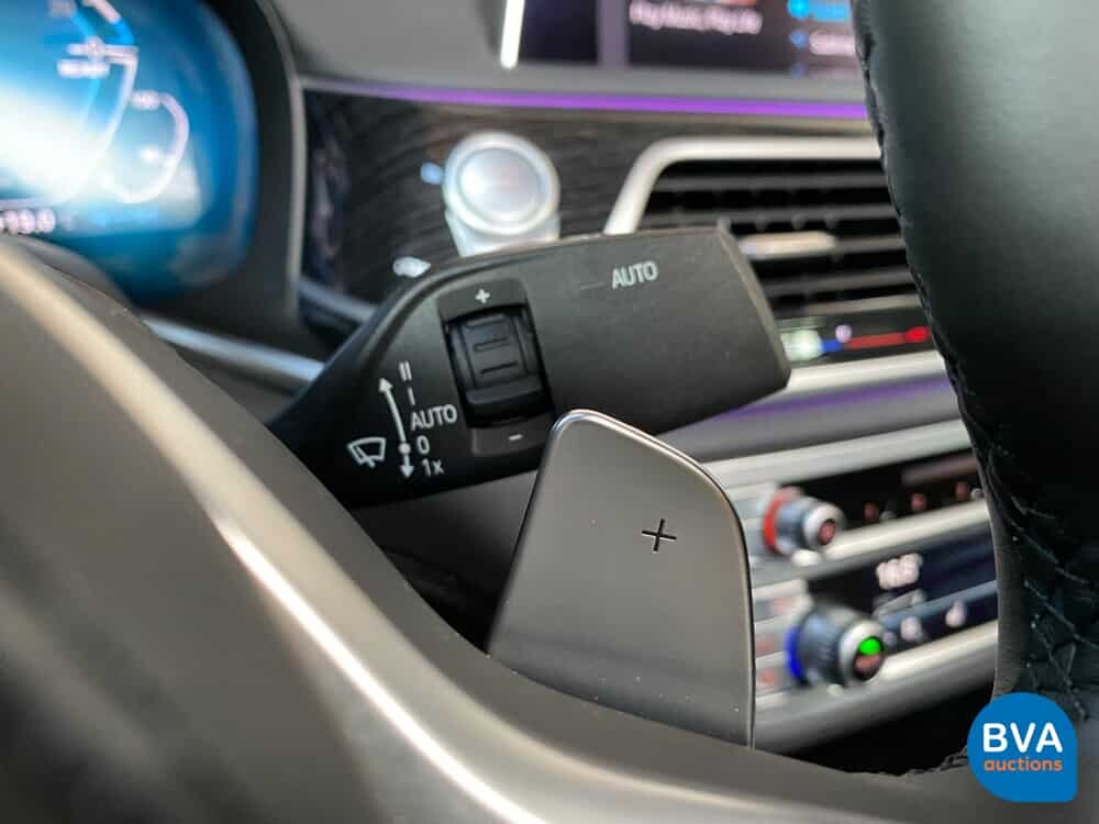 BMW 745th M-Sport 7er 394 PS 2021 -GARANTIE-.