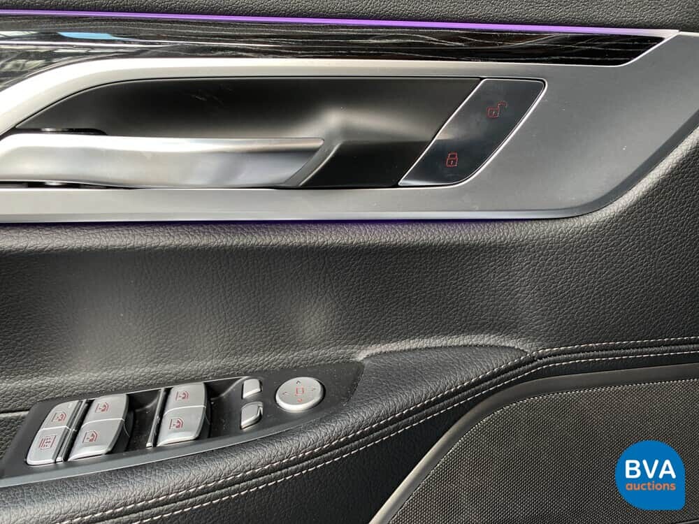 BMW 745th M-Sport 7er 394 PS 2021 -GARANTIE-.