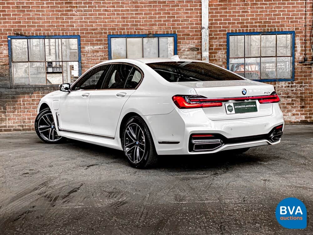 BMW 745th M-Sport 7er 394 PS 2021 -GARANTIE-.