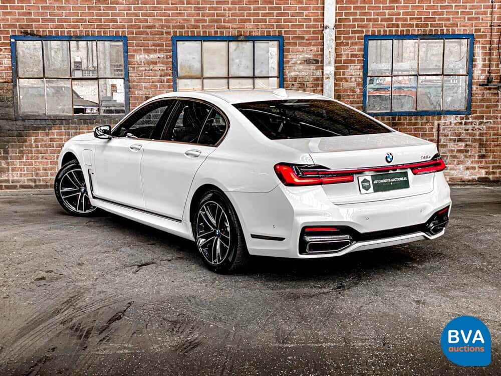 BMW 745th M-Sport 7er 394 PS 2021 -GARANTIE-.