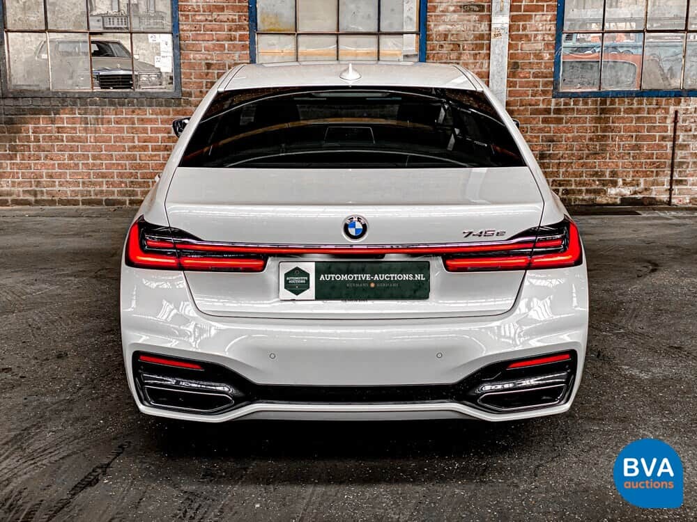 BMW 745th M-Sport 7er 394 PS 2021 -GARANTIE-.