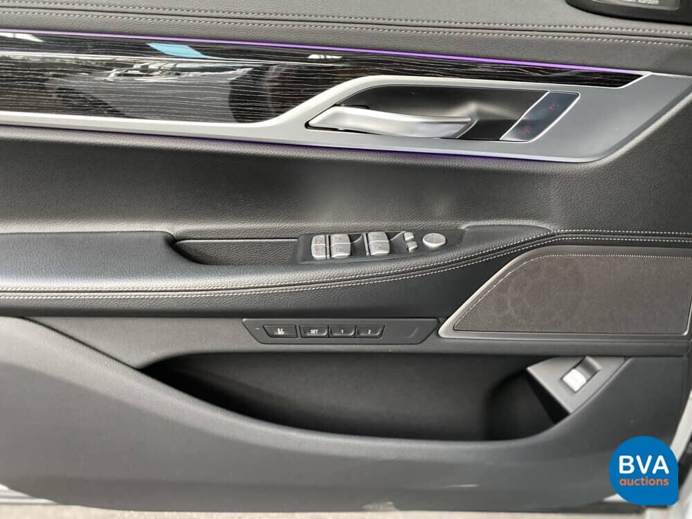 BMW 745th M-Sport 7er 394 PS 2021 -GARANTIE-.