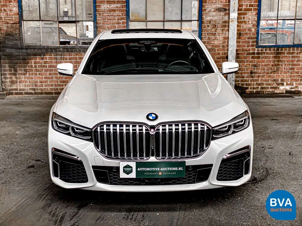 BMW 745th M-Sport 7er 394 PS 2021 -GARANTIE-.