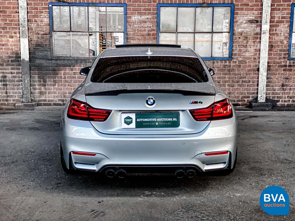 BMW M4 Coupe M-Sport 431pk 4-Serie 2016