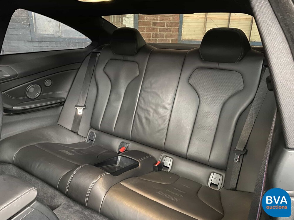 BMW M4 Coupe M-Sport 431pk 4-Serie 2016