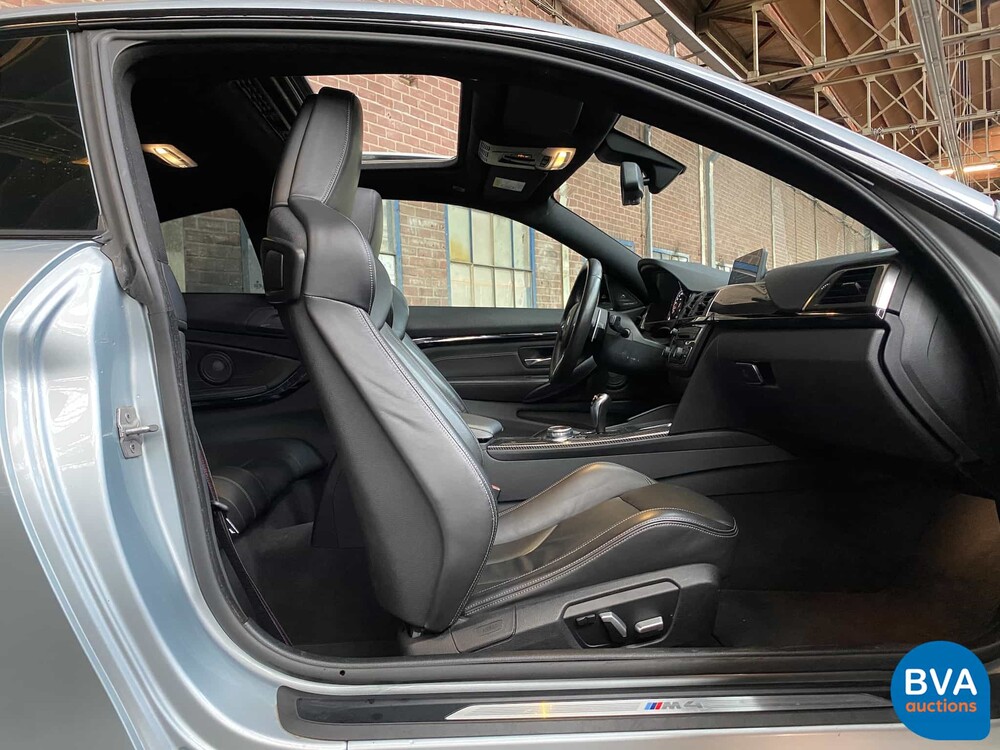 BMW M4 Coupe M-Sport 431pk 4-Serie 2016