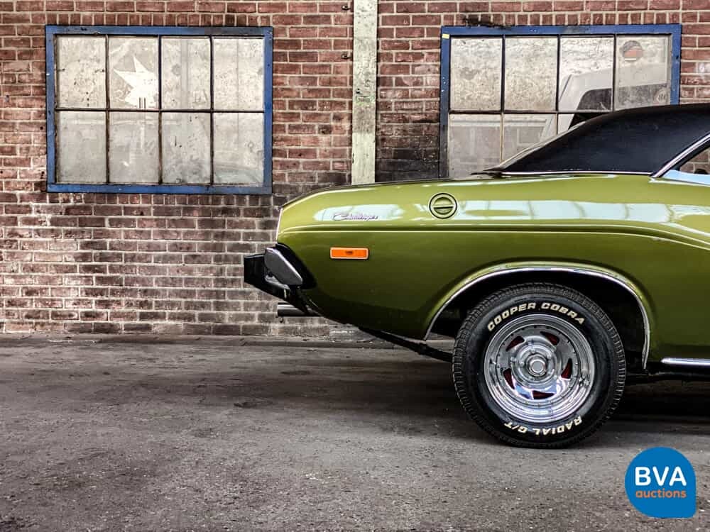 Dodge-Herausforderer 1974 5.2L V8.
