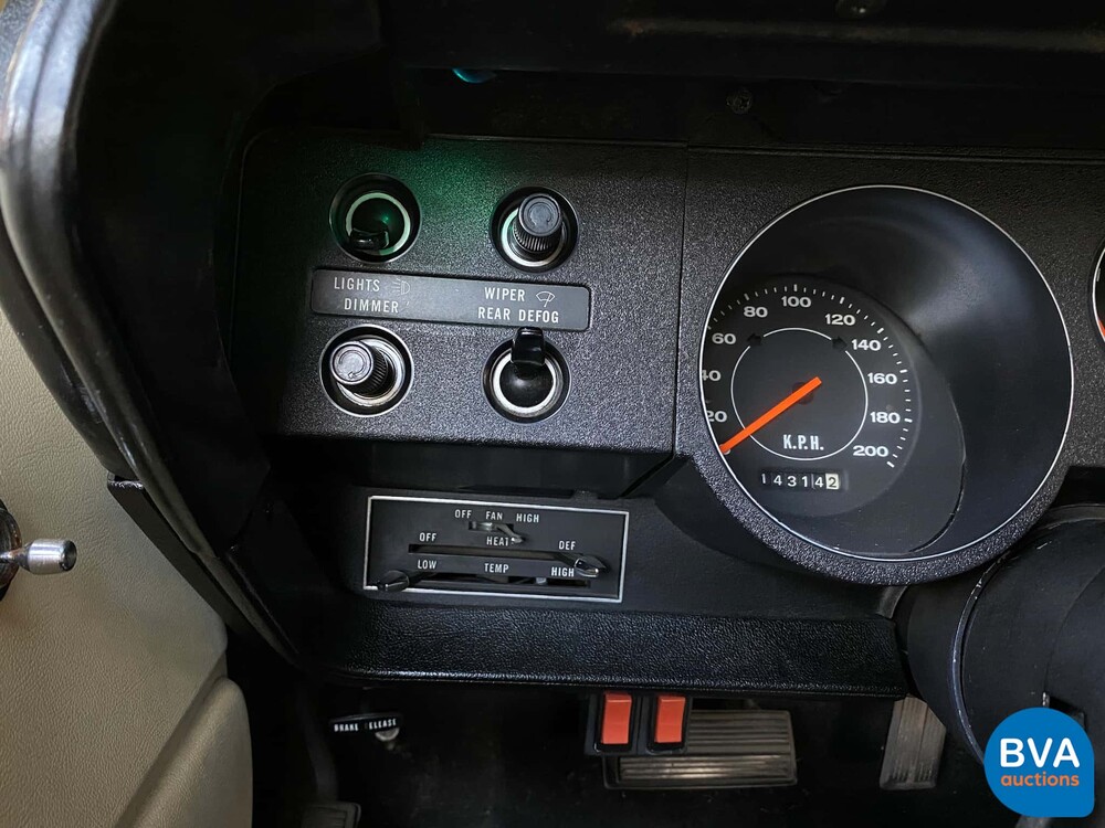 Dodge-Herausforderer 1974 5.2L V8.