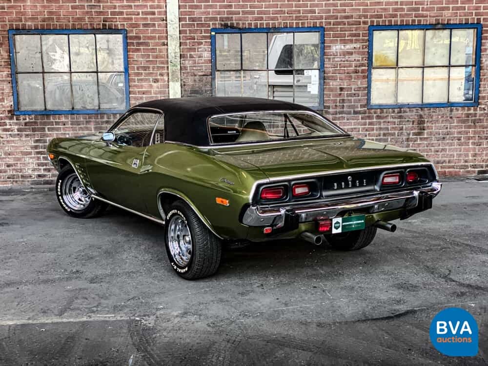 Dodge-Herausforderer 1974 5.2L V8.