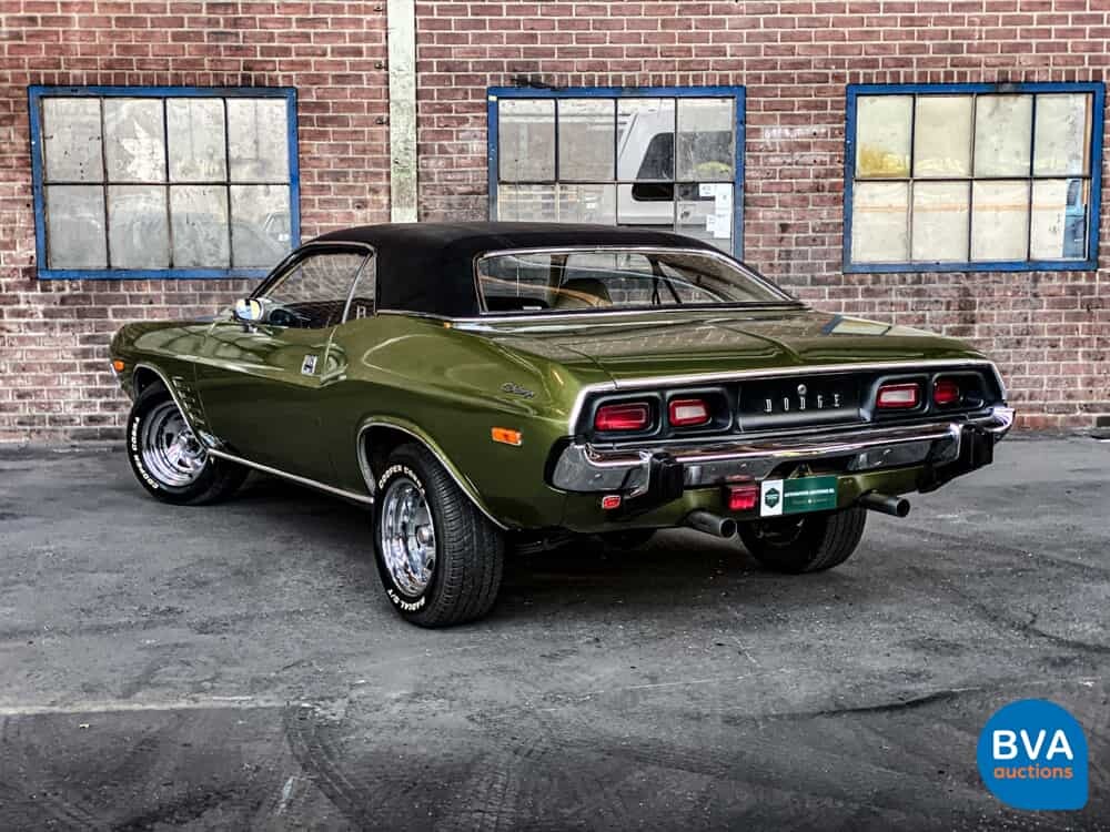 Dodge-Herausforderer 1974 5.2L V8.