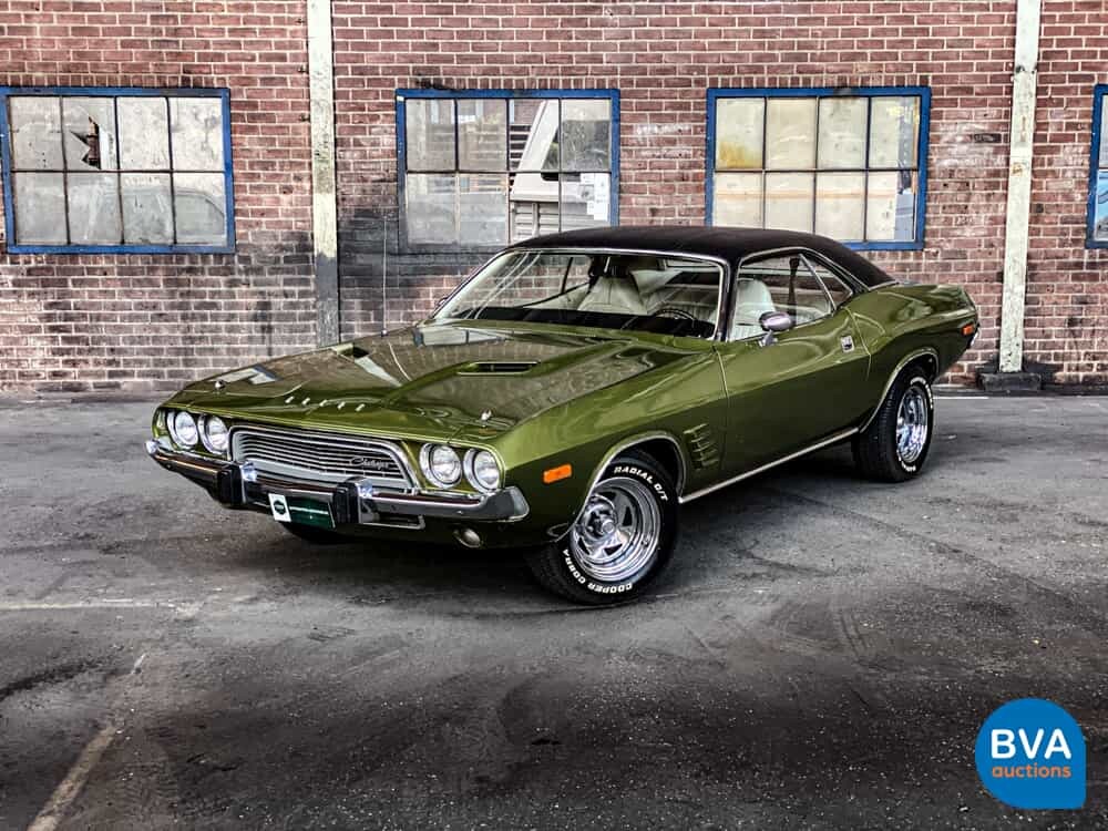 Dodge-Herausforderer 1974 5.2L V8.