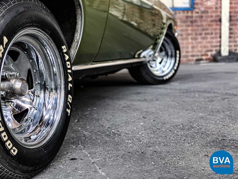 Dodge-Herausforderer 1974 5.2L V8.