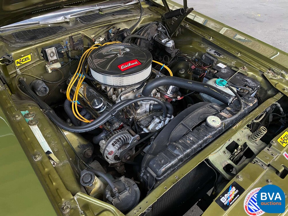 Dodge-Herausforderer 1974 5.2L V8.
