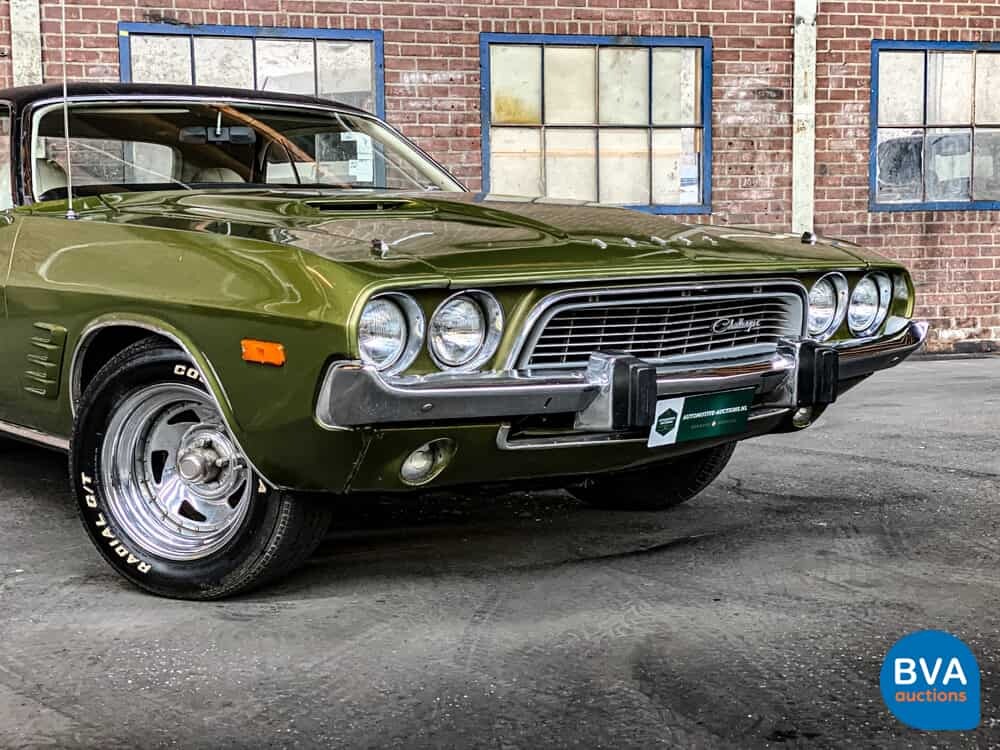 Dodge-Herausforderer 1974 5.2L V8.