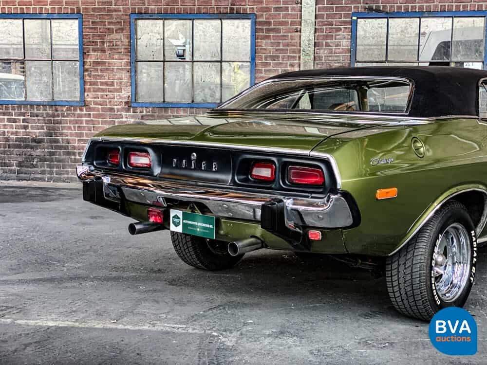 Dodge-Herausforderer 1974 5.2L V8.