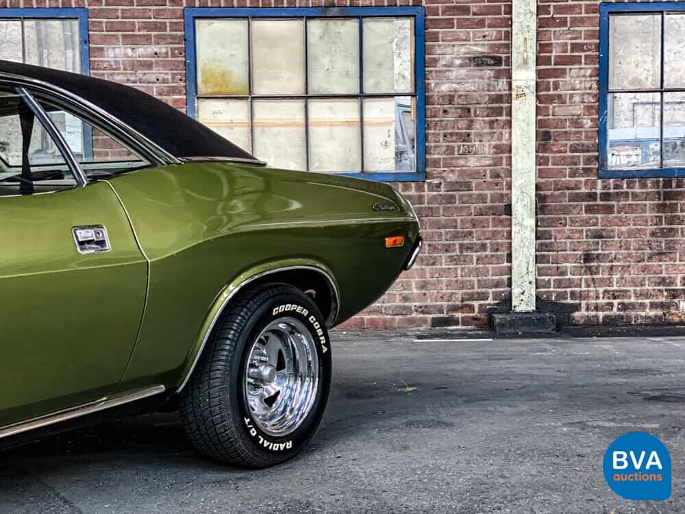 Dodge-Herausforderer 1974 5.2L V8.