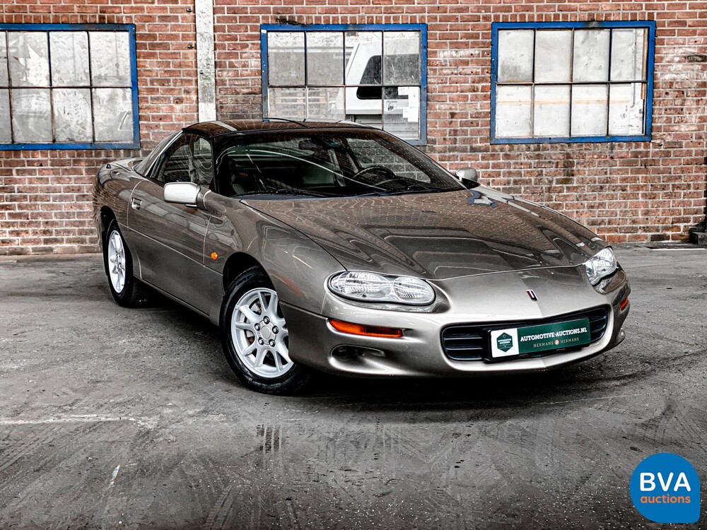 Chevrolet Camaro Coupé 194 PS 2001.