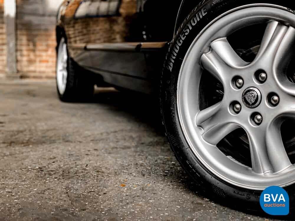 Jaguar XJR V8 363 PS 1998.