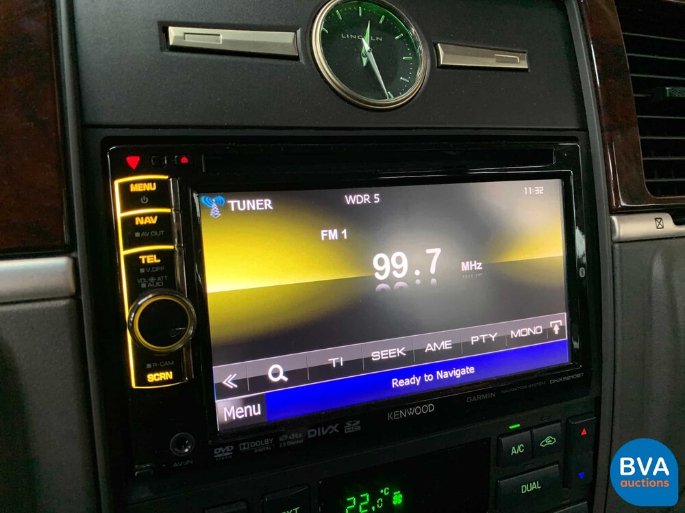 Lincoln Town Car Signature L4.6 V8 Extended 2008, 06-ZP-HH.