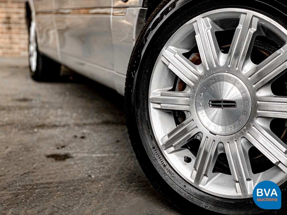 Lincoln Town Car Signature L4.6 V8 Extended 2008, 06-ZP-HH.