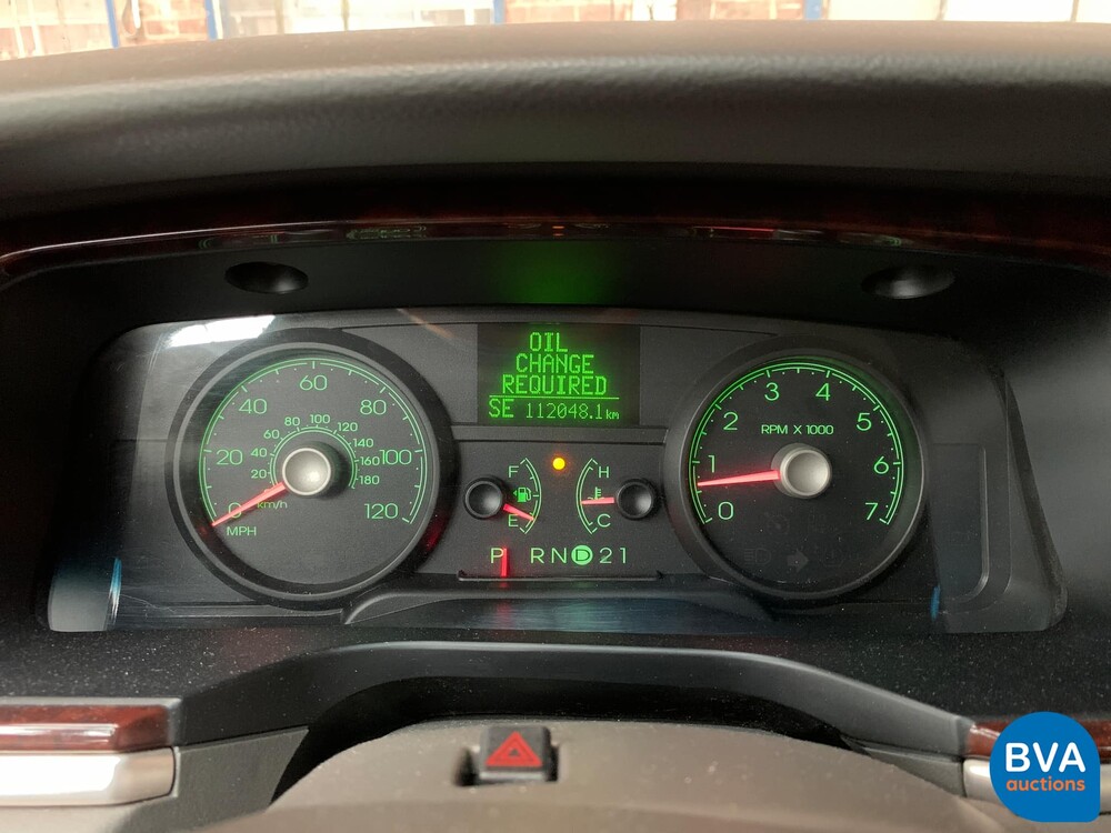 Lincoln Town Car Signature L4.6 V8 Extended 2008, 06-ZP-HH.