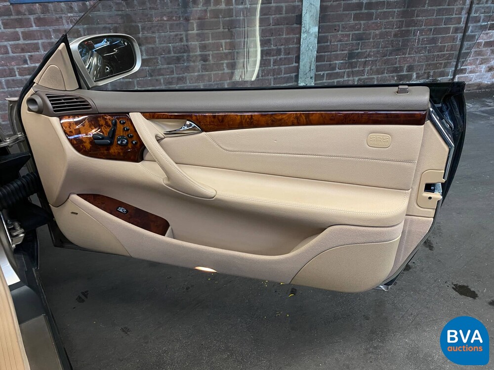 Mercedes-Benz CL500 C215 5.0 V8 2002.