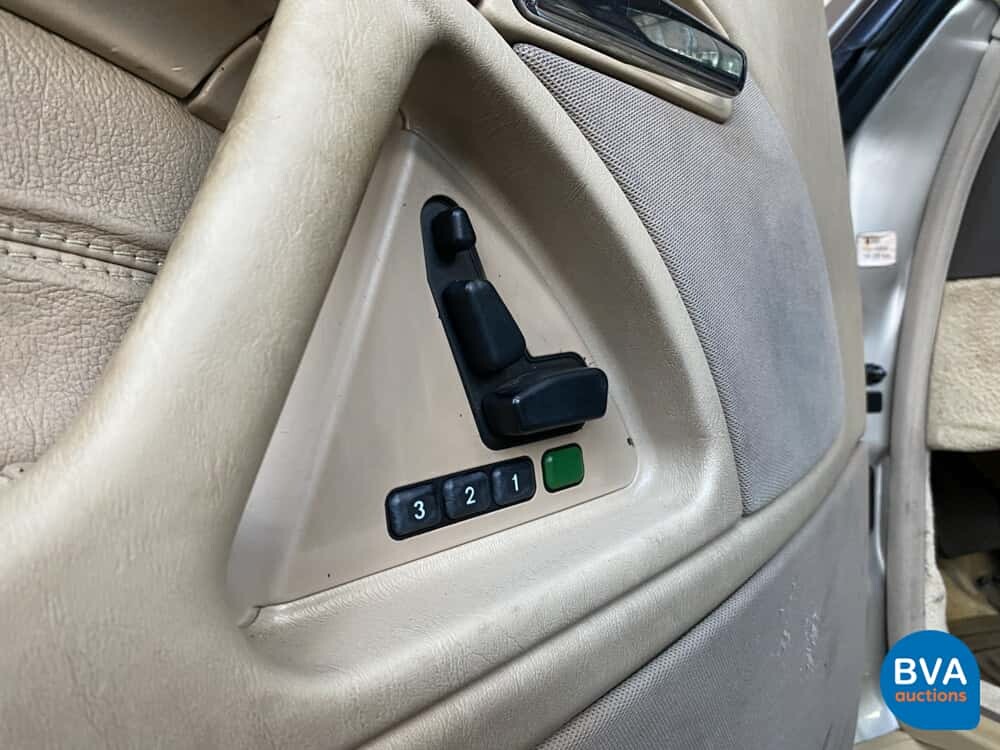 Mercedes-Benz SL320 R129 231pk SL-Class Roadster 1996, L-273-VJ.