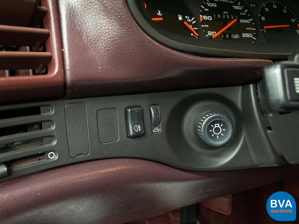 Porsche 944 2.5 Coupe 160PS 1989 -Org. NL-, XD-82-GY.