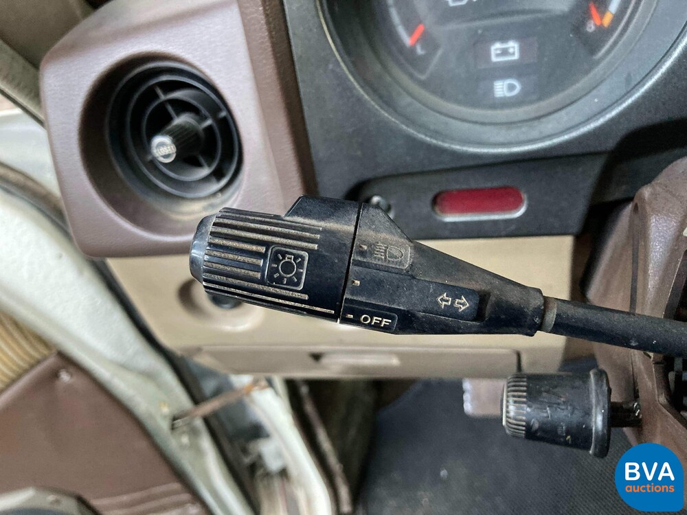 Toyota Landcruiser FJ60 2F 135 PS 1982.