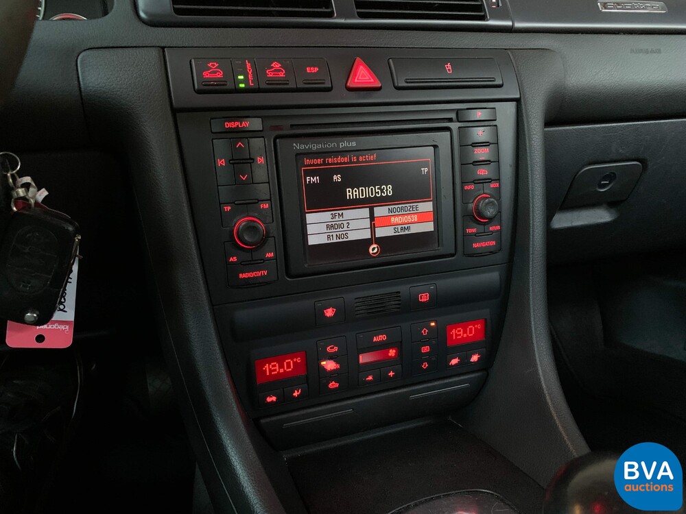 Audi A6 Allroad2.7 V6 Bi-Turbo Exclusive Quattro 250PS 2002 -Org NL-, 16-JF-LL.