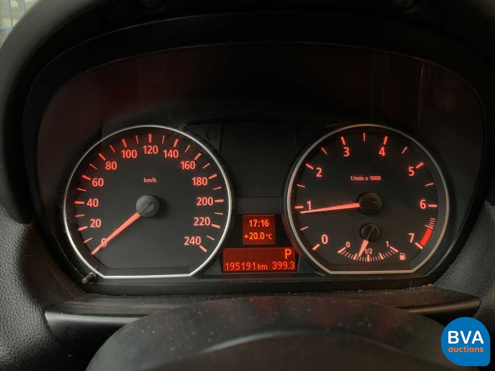 BMW 118i High Executive 1er 129pk 2006 -Original NL-, 47-SZ-VS.